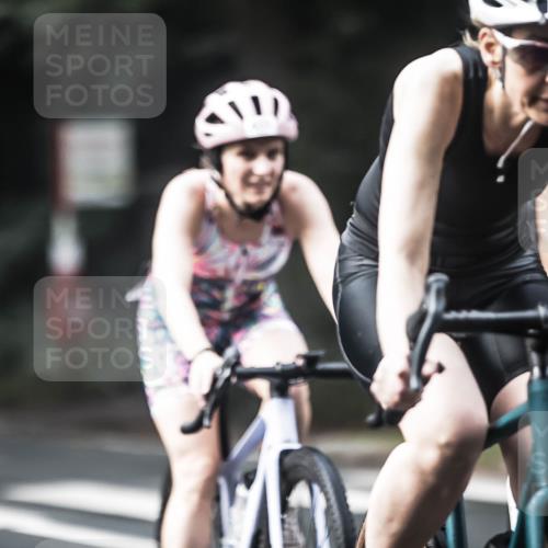 13.09.2026 - Stadtparktriathlon H.Heesch http://msf.ph/oto/10276655 13.09.2026 10:37:24 Radfahren 372, 377, 394, 419, 429, 433, 452, 460, 499, 529, 544, 582 meine-sportfotos.de