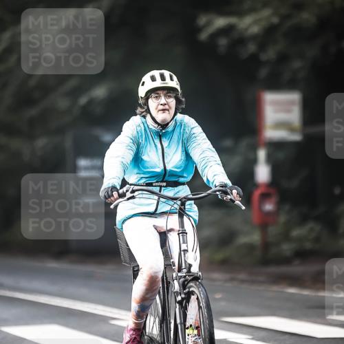 13.09.2026 - Stadtparktriathlon H.Heesch http://msf.ph/oto/10276691 13.09.2026 10:37:30 Radfahren 343, 372, 429, 494, 529 meine-sportfotos.de
