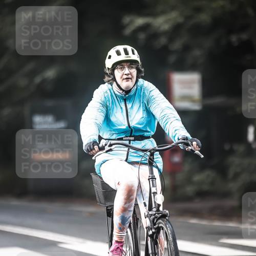13.09.2026 - Stadtparktriathlon H.Heesch http://msf.ph/oto/10276696 13.09.2026 10:37:31 Radfahren 343, 372, 429, 494, 529 meine-sportfotos.de