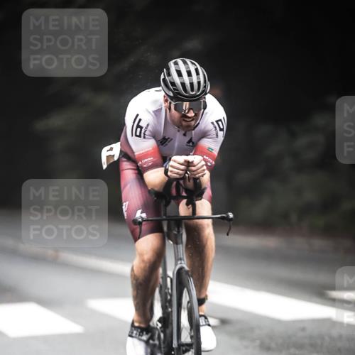 13.09.2026 - Stadtparktriathlon H.Heesch http://msf.ph/oto/10276723 13.09.2026 09:10:19 Radfahren 8, 127, 174 meine-sportfotos.de