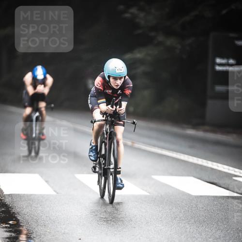 13.09.2026 - Stadtparktriathlon H.Heesch http://msf.ph/oto/10276739 13.09.2026 09:10:24 Radfahren 8, 22, 127, 174 meine-sportfotos.de