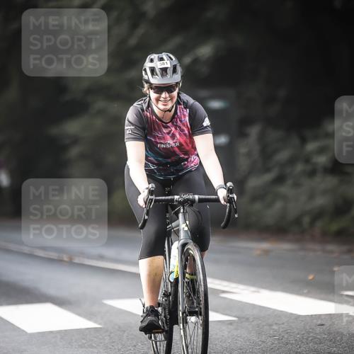 13.09.2026 - Stadtparktriathlon H.Heesch http://msf.ph/oto/10276763 13.09.2026 10:37:44 Radfahren 278, 329, 381, 432, 540 meine-sportfotos.de