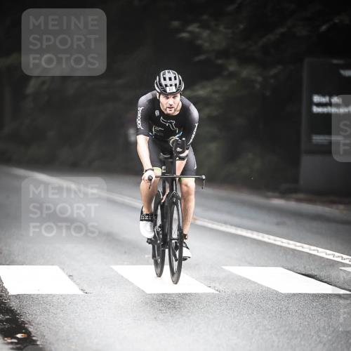 13.09.2026 - Stadtparktriathlon H.Heesch http://msf.ph/oto/10276771 13.09.2026 09:10:28 Radfahren 8, 22, 35, 174 meine-sportfotos.de