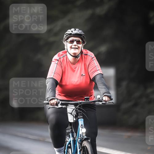 13.09.2026 - Stadtparktriathlon H.Heesch http://msf.ph/oto/10276782 13.09.2026 10:37:47 Radfahren 278, 329, 376, 381, 420, 449, 484, 491, 518, 527 meine-sportfotos.de