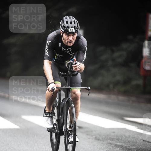 13.09.2026 - Stadtparktriathlon H.Heesch http://msf.ph/oto/10276788 13.09.2026 09:10:29 Radfahren 8, 22, 35, 159, 174 meine-sportfotos.de