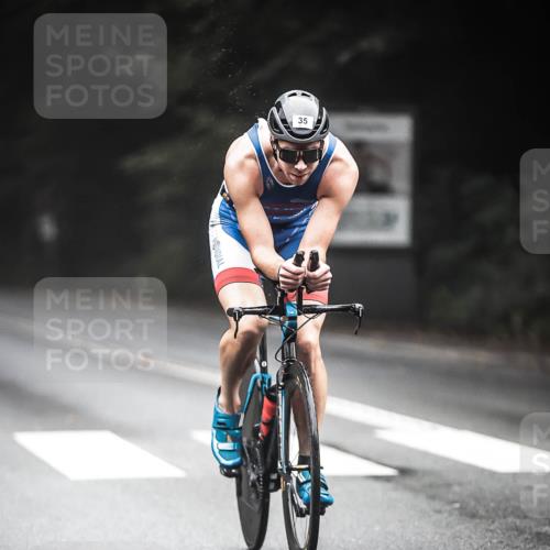 13.09.2026 - Stadtparktriathlon H.Heesch http://msf.ph/oto/10276802 13.09.2026 09:10:33 Radfahren 22, 35, 159 meine-sportfotos.de