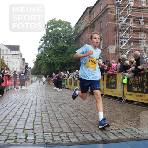 13.09.2026 - Kiel Lauf Yannick Fuchs http://msf.ph/oto/10276811 13.09.2026 08:49:56 Ziel 10319, 135, 6891, 1710, 2909, 5168, 5258, 8786, 11542 meine-sportfotos.de