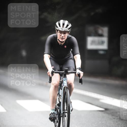 13.09.2026 - Stadtparktriathlon H.Heesch http://msf.ph/oto/10276820 13.09.2026 09:10:35 Radfahren 15, 35, 159 meine-sportfotos.de