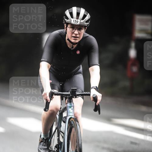 13.09.2026 - Stadtparktriathlon H.Heesch http://msf.ph/oto/10276827 13.09.2026 09:10:36 Radfahren 15, 35, 159 meine-sportfotos.de