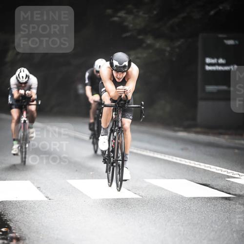 13.09.2026 - Stadtparktriathlon H.Heesch http://msf.ph/oto/10276838 13.09.2026 09:10:41 Radfahren 15, 103, 159, 200 meine-sportfotos.de