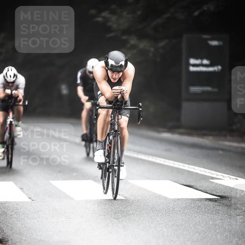 13.09.2026 - Stadtparktriathlon H.Heesch http://msf.ph/oto/10276841 13.09.2026 09:10:41 Radfahren 15, 103, 159, 200 meine-sportfotos.de