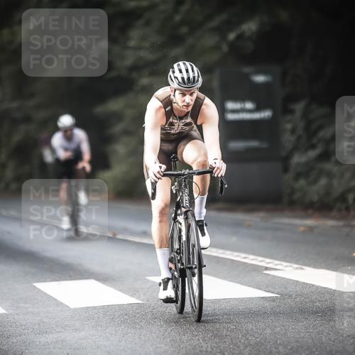 13.09.2026 - Stadtparktriathlon H.Heesch http://msf.ph/oto/10276880 13.09.2026 10:37:57 Radfahren 376, 378, 420, 449, 451, 483, 484, 491, 504, 518, 527, 553, 571, 584 meine-sportfotos.de