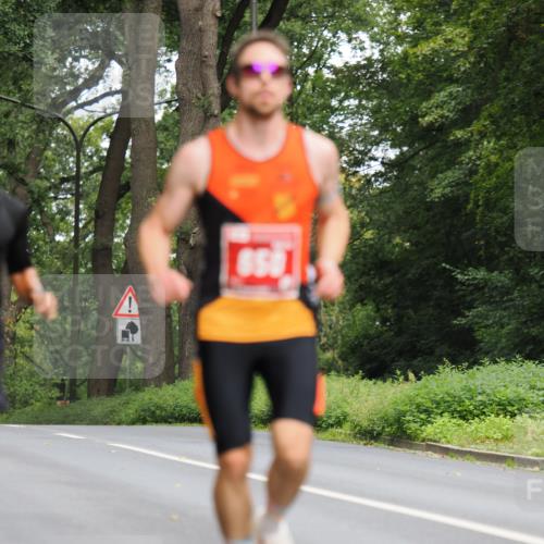 13.09.2026 - 21. swb-Marathon Bremen TobiasT http://msf.ph/oto/10276902 13.09.2026 11:35:32 Laufen  meine-sportfotos.de