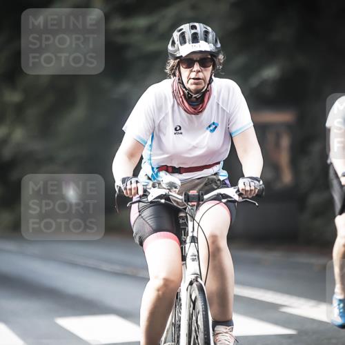 13.09.2026 - Stadtparktriathlon H.Heesch http://msf.ph/oto/10276932 13.09.2026 10:38:02 Radfahren 378, 451, 483, 487, 553, 571, 584 meine-sportfotos.de