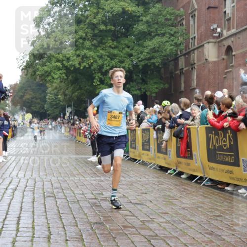 13.09.2026 - Kiel Lauf Yannick Fuchs http://msf.ph/oto/10276959 13.09.2026 08:50:05 Ziel 1710, 2909, 5168, 5258, 8786, 135, 6891, 10319, 3167, 3487, 11542 meine-sportfotos.de