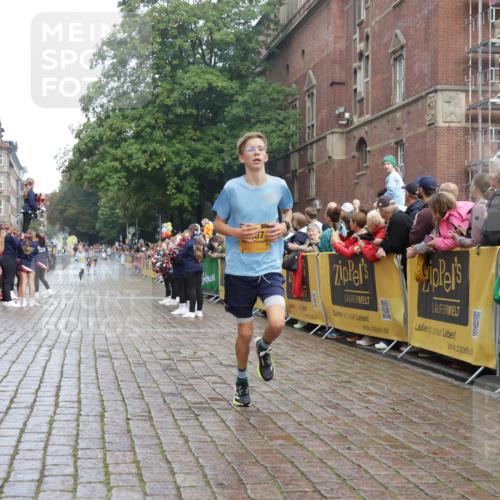 13.09.2026 - Kiel Lauf Yannick Fuchs http://msf.ph/oto/10276980 13.09.2026 08:50:05 Ziel 1710, 2909, 5168, 5258, 8786, 135, 6891, 10319, 3167, 3487, 11542 meine-sportfotos.de