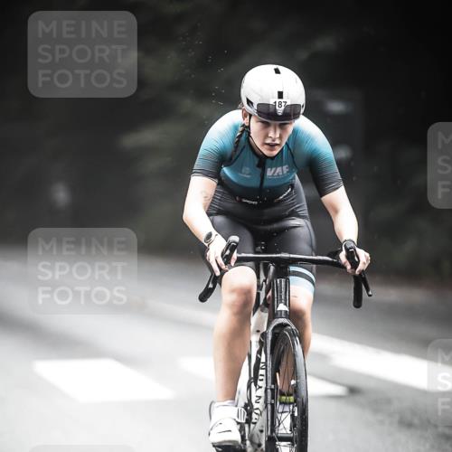 13.09.2026 - Stadtparktriathlon H.Heesch http://msf.ph/oto/10277005 13.09.2026 09:11:05 Radfahren 16, 58, 62, 85, 98, 107, 116, 187 meine-sportfotos.de