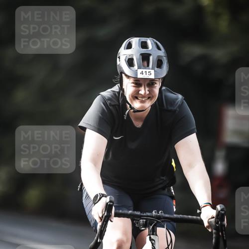 13.09.2026 - Stadtparktriathlon H.Heesch http://msf.ph/oto/10277039 13.09.2026 10:38:32 Radfahren 415, 505, 564 meine-sportfotos.de