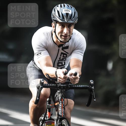 13.09.2026 - Stadtparktriathlon H.Heesch http://msf.ph/oto/10277063 13.09.2026 10:38:37 Radfahren 415, 505, 564, 566 meine-sportfotos.de