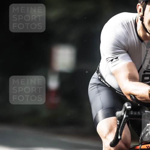 13.09.2026 - Stadtparktriathlon H.Heesch http://msf.ph/oto/10277069 13.09.2026 10:38:38 Radfahren 415, 505, 564, 566 meine-sportfotos.de