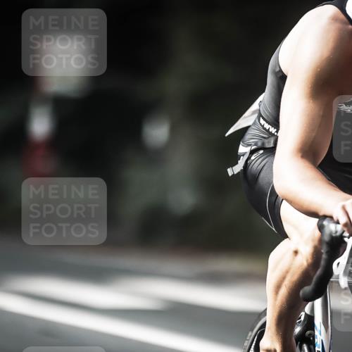 13.09.2026 - Stadtparktriathlon H.Heesch http://msf.ph/oto/10277085 13.09.2026 10:38:39 Radfahren 505, 564, 566 meine-sportfotos.de