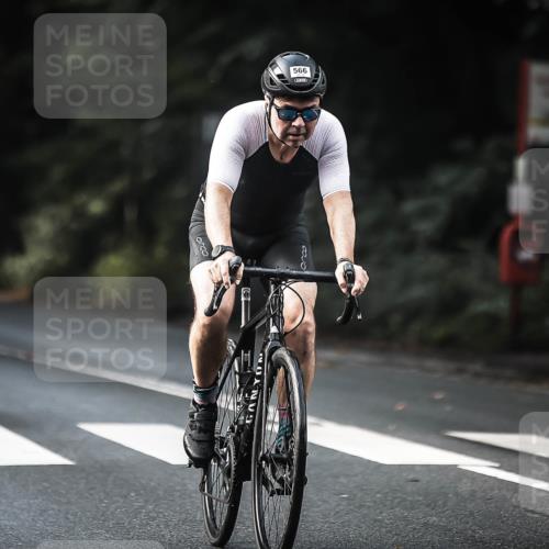 13.09.2026 - Stadtparktriathlon H.Heesch http://msf.ph/oto/10277087 13.09.2026 10:38:42 Radfahren 505, 564, 566 meine-sportfotos.de