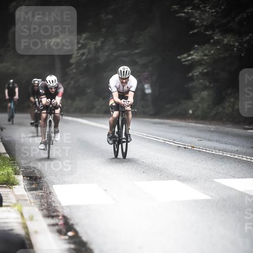 13.09.2026 - Stadtparktriathlon H.Heesch http://msf.ph/oto/10277108 13.09.2026 09:11:18 Radfahren 12, 26, 72, 139, 140, 145, 152, 181, 185 meine-sportfotos.de