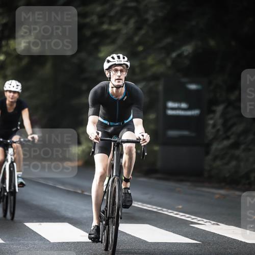 13.09.2026 - Stadtparktriathlon H.Heesch http://msf.ph/oto/10277109 13.09.2026 10:38:50 Radfahren 462, 486, 523, 543, 550 meine-sportfotos.de
