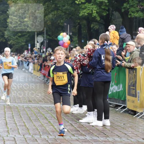 13.09.2026 - Kiel Lauf Yannick Fuchs http://msf.ph/oto/10277117 13.09.2026 08:50:14 Ziel 1710, 2909, 3167, 8786, 11542, 5168, 5258, 6891, 10319, 3487, 7511, 10359, 135, 6891 meine-sportfotos.de