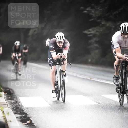 13.09.2026 - Stadtparktriathlon H.Heesch http://msf.ph/oto/10277124 13.09.2026 09:11:19 Radfahren 12, 26, 72, 139, 140, 145, 152, 181, 185 meine-sportfotos.de