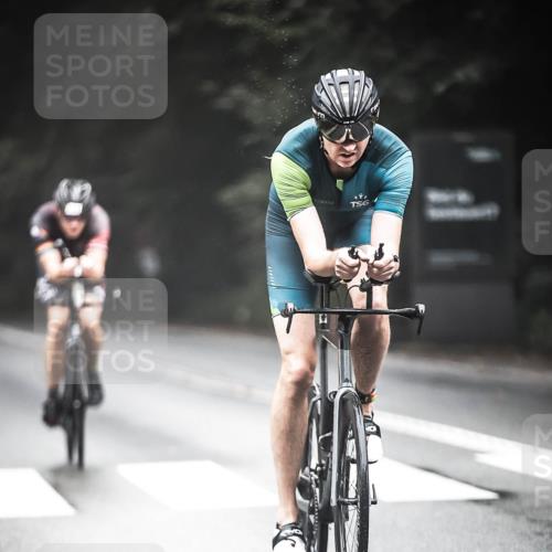 13.09.2026 - Stadtparktriathlon H.Heesch http://msf.ph/oto/10277165 13.09.2026 09:11:24 Radfahren 12, 26, 45, 46, 119, 139, 145, 185 meine-sportfotos.de