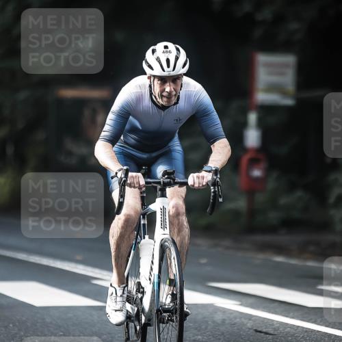 13.09.2026 - Stadtparktriathlon H.Heesch http://msf.ph/oto/10277172 13.09.2026 10:38:55 Radfahren 390, 400, 462, 486, 509, 523, 543, 550, 573 meine-sportfotos.de