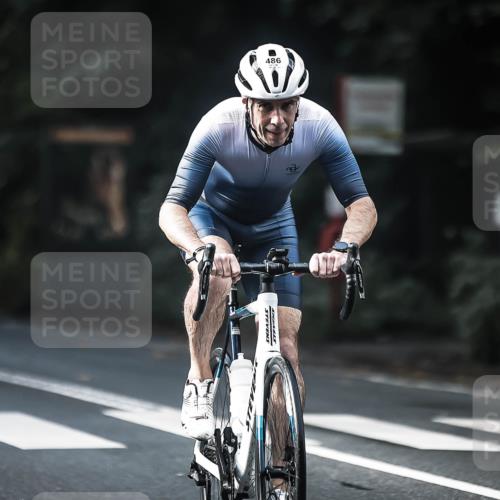 13.09.2026 - Stadtparktriathlon H.Heesch http://msf.ph/oto/10277176 13.09.2026 10:38:56 Radfahren 390, 400, 462, 486, 509, 523, 543, 550, 573 meine-sportfotos.de