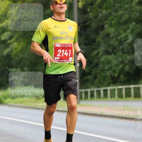 13.09.2026 - 21. swb-Marathon Bremen TobiasT http://msf.ph/oto/10277196 13.09.2026 11:38:55 Laufen 2141, 0962, 21 meine-sportfotos.de
