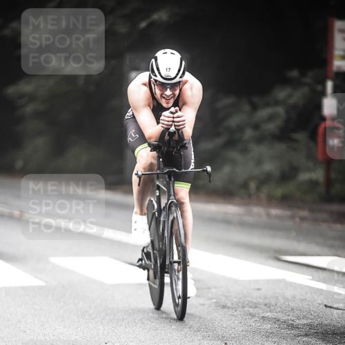13.09.2026 - Stadtparktriathlon H.Heesch http://msf.ph/oto/10277221 13.09.2026 09:11:31 Radfahren 11, 17, 45, 46, 119, 155 meine-sportfotos.de