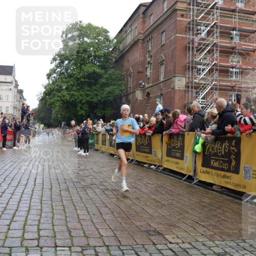 13.09.2026 - Kiel Lauf Yannick Fuchs http://msf.ph/oto/10277245 13.09.2026 08:50:19 Ziel 3167, 3487, 8786, 11542, 1710, 2909, 5168, 5258, 10319, 2443, 7511, 10359, 135, 6891 meine-sportfotos.de