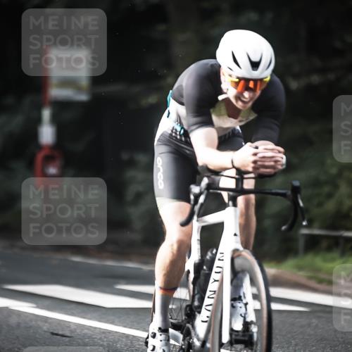 13.09.2026 - Stadtparktriathlon H.Heesch http://msf.ph/oto/10277246 13.09.2026 10:39:03 Radfahren 390, 400, 473, 509, 534, 573 meine-sportfotos.de