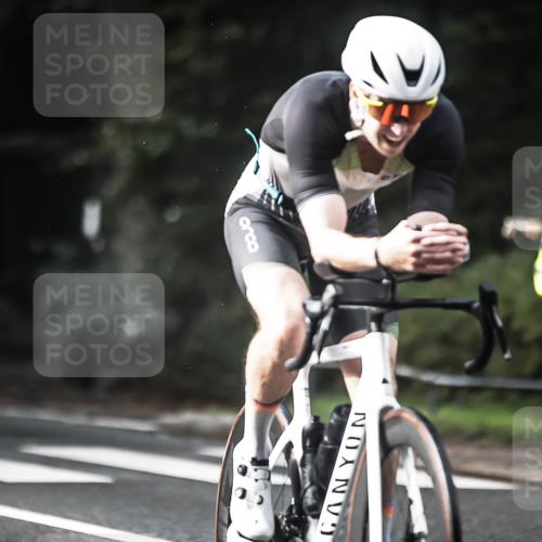 13.09.2026 - Stadtparktriathlon H.Heesch http://msf.ph/oto/10277247 13.09.2026 10:39:03 Radfahren 390, 400, 473, 509, 534, 573 meine-sportfotos.de