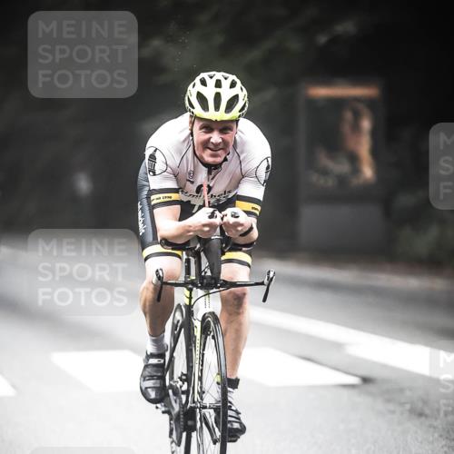 13.09.2026 - Stadtparktriathlon H.Heesch http://msf.ph/oto/10277260 13.09.2026 09:11:42 Radfahren 44, 63, 67, 86, 91, 134, 148 meine-sportfotos.de