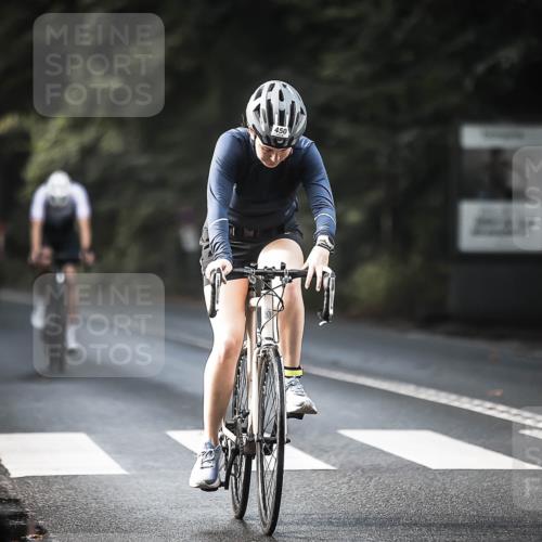 13.09.2026 - Stadtparktriathlon H.Heesch http://msf.ph/oto/10277277 13.09.2026 10:39:09 Radfahren 450, 473, 520, 534 meine-sportfotos.de