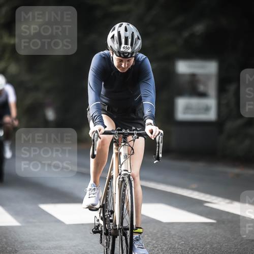 13.09.2026 - Stadtparktriathlon H.Heesch http://msf.ph/oto/10277288 13.09.2026 10:39:10 Radfahren 450, 473, 520, 572 meine-sportfotos.de