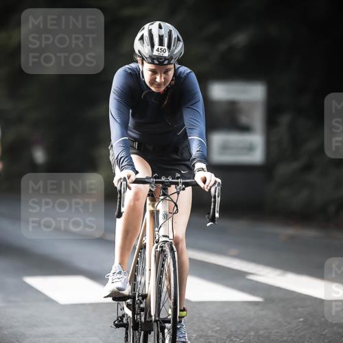 13.09.2026 - Stadtparktriathlon H.Heesch http://msf.ph/oto/10277292 13.09.2026 10:39:10 Radfahren 450, 473, 520, 572 meine-sportfotos.de