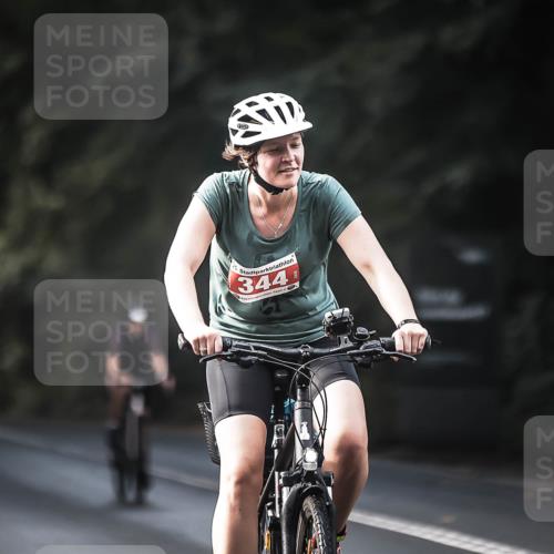 13.09.2026 - Stadtparktriathlon H.Heesch http://msf.ph/oto/10277339 13.09.2026 10:39:19 Radfahren 344, 423, 428, 561, 572 meine-sportfotos.de