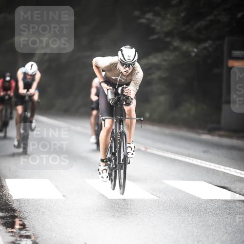 13.09.2026 - Stadtparktriathlon H.Heesch http://msf.ph/oto/10277350 13.09.2026 09:12:06 Radfahren 7, 38, 40, 50, 131 meine-sportfotos.de