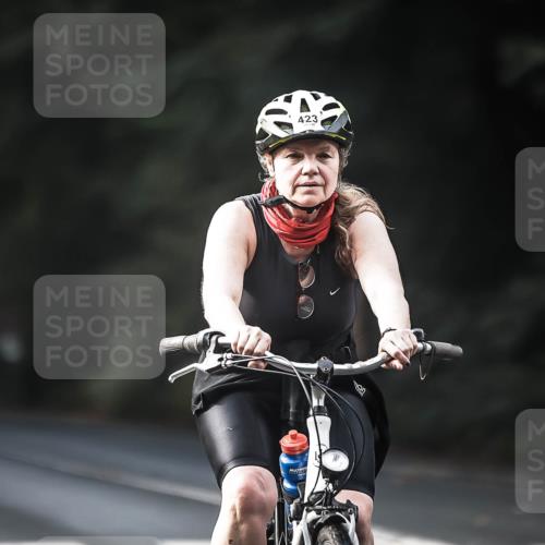 13.09.2026 - Stadtparktriathlon H.Heesch http://msf.ph/oto/10277373 13.09.2026 10:39:23 Radfahren 344, 386, 413, 423, 428, 522, 561 meine-sportfotos.de