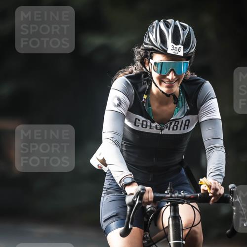 13.09.2026 - Stadtparktriathlon H.Heesch http://msf.ph/oto/10277393 13.09.2026 10:39:27 Radfahren 386, 413, 423, 428, 468, 470, 506, 522 meine-sportfotos.de