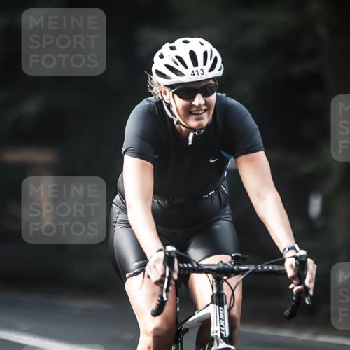 13.09.2026 - Stadtparktriathlon H.Heesch http://msf.ph/oto/10277401 13.09.2026 10:39:28 Radfahren 386, 413, 423, 428, 468, 470, 506, 522 meine-sportfotos.de