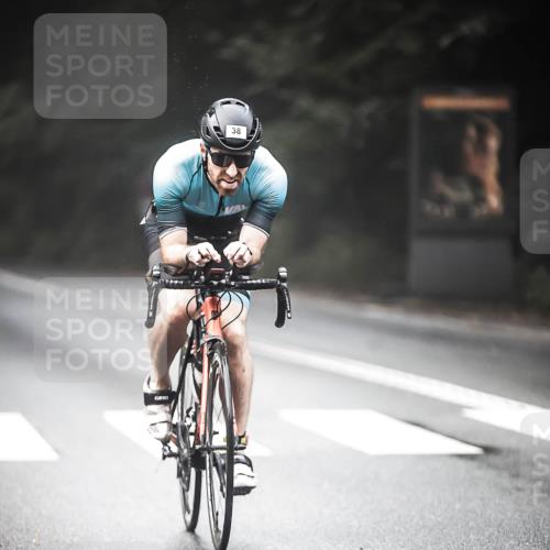 13.09.2026 - Stadtparktriathlon H.Heesch http://msf.ph/oto/10277402 13.09.2026 09:12:11 Radfahren 7, 38, 40, 50, 131 meine-sportfotos.de