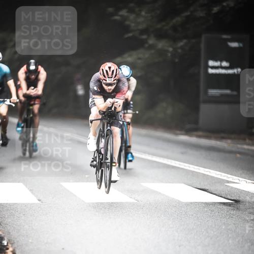 13.09.2026 - Stadtparktriathlon H.Heesch http://msf.ph/oto/10277421 13.09.2026 09:12:18 Radfahren 2, 52, 61, 69, 87, 144, 186 meine-sportfotos.de