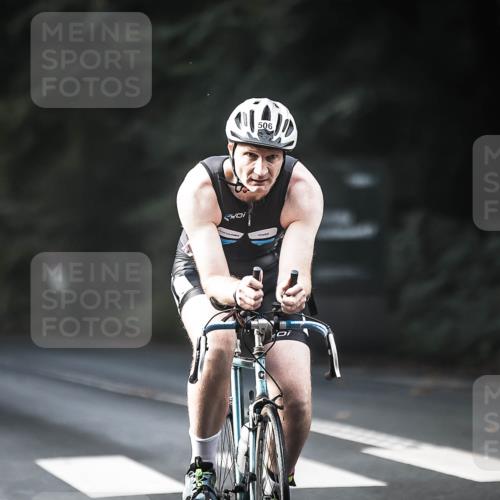 13.09.2026 - Stadtparktriathlon H.Heesch http://msf.ph/oto/10277441 13.09.2026 10:39:34 Radfahren 413, 468, 470, 493, 498, 506, 522 meine-sportfotos.de